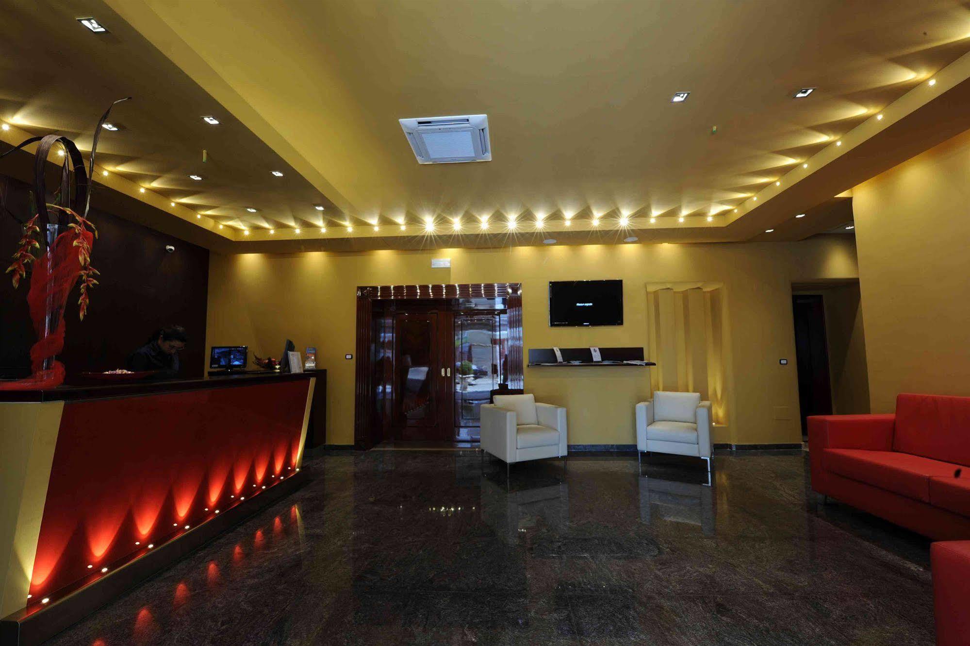Maiorano Boutique Hotel Manfredonia Exterior foto