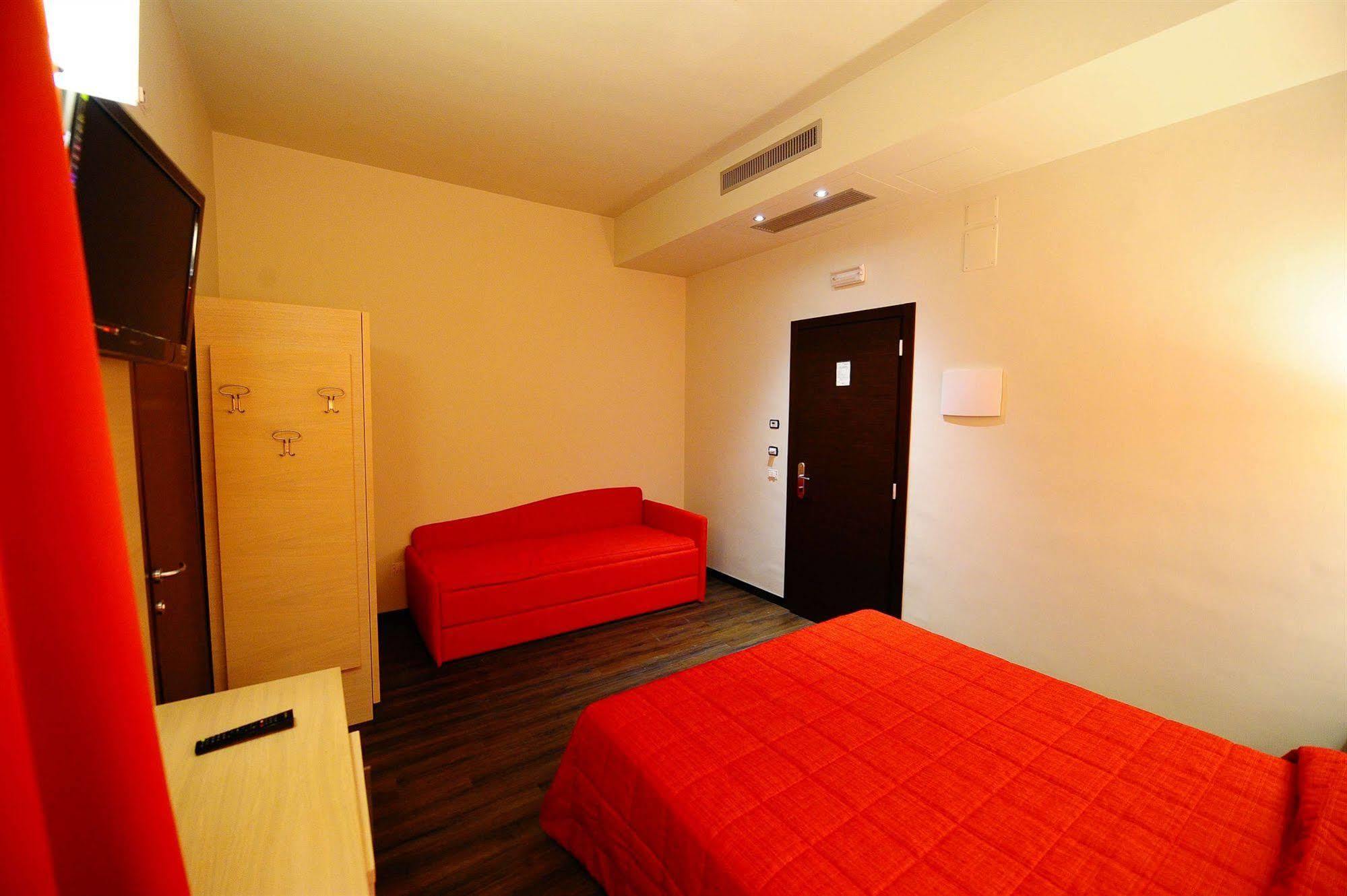 Maiorano Boutique Hotel Manfredonia Exterior foto